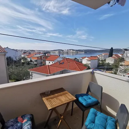 Rodin Апартаменты Трогир